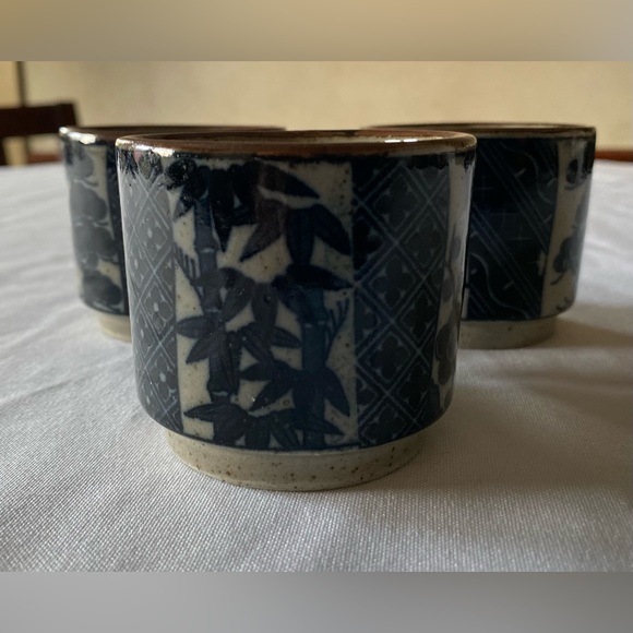 Japanese Tea Cups Set of 3 - Picture 1 of 10